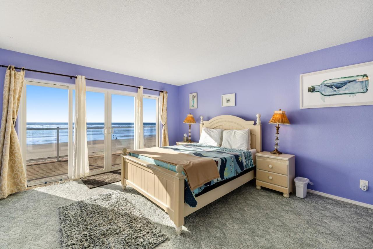 Ace'S Beach House Rockaway Beach Exterior photo